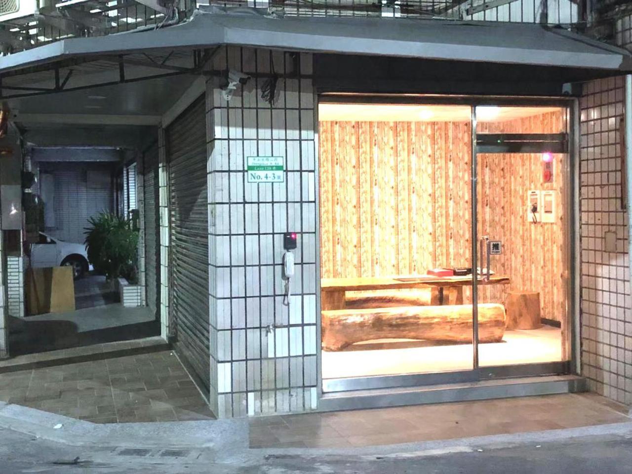 Red 13 Apartment تايبيه المظهر الخارجي الصورة